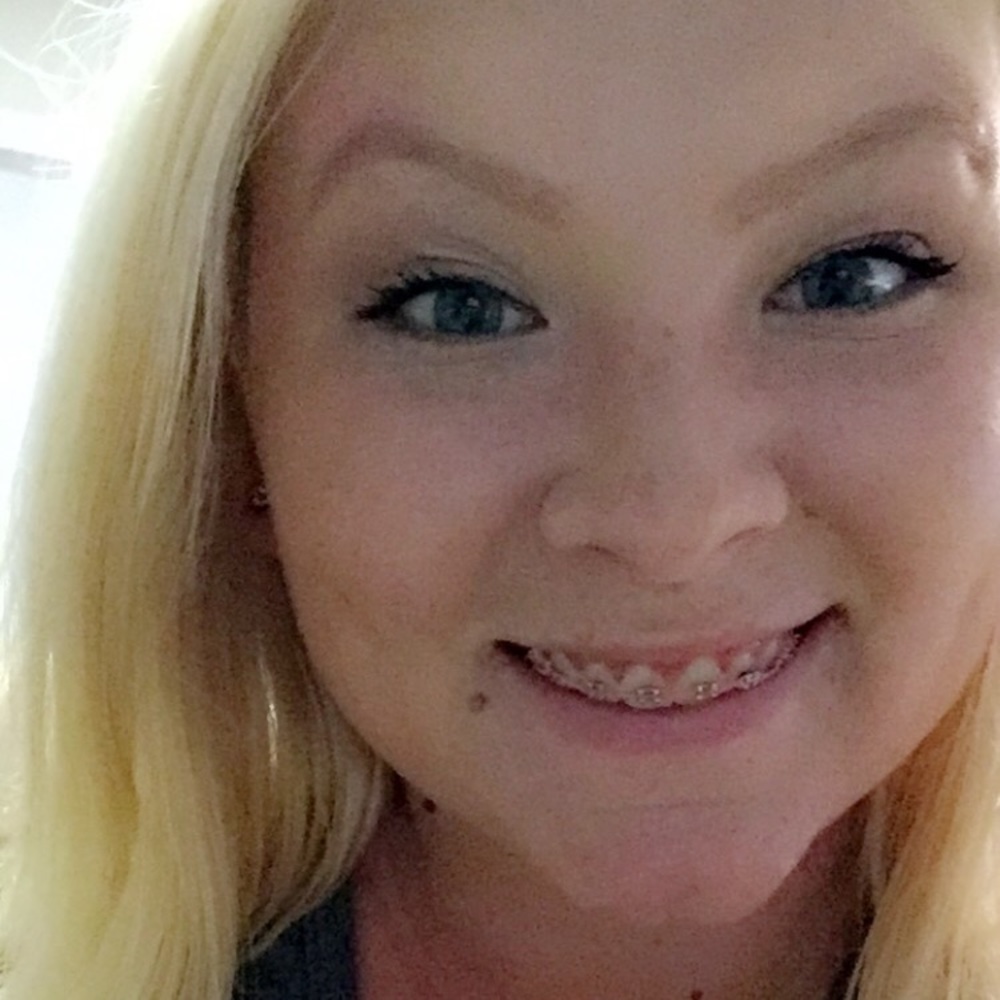 Meet your Posher, Amie